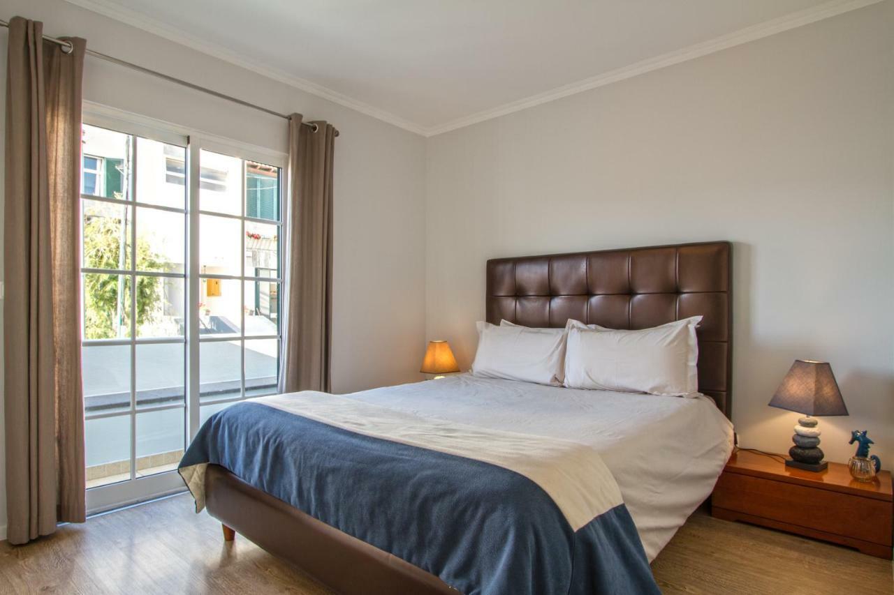 Villa Old Town House Madeira à Funchal  Extérieur photo