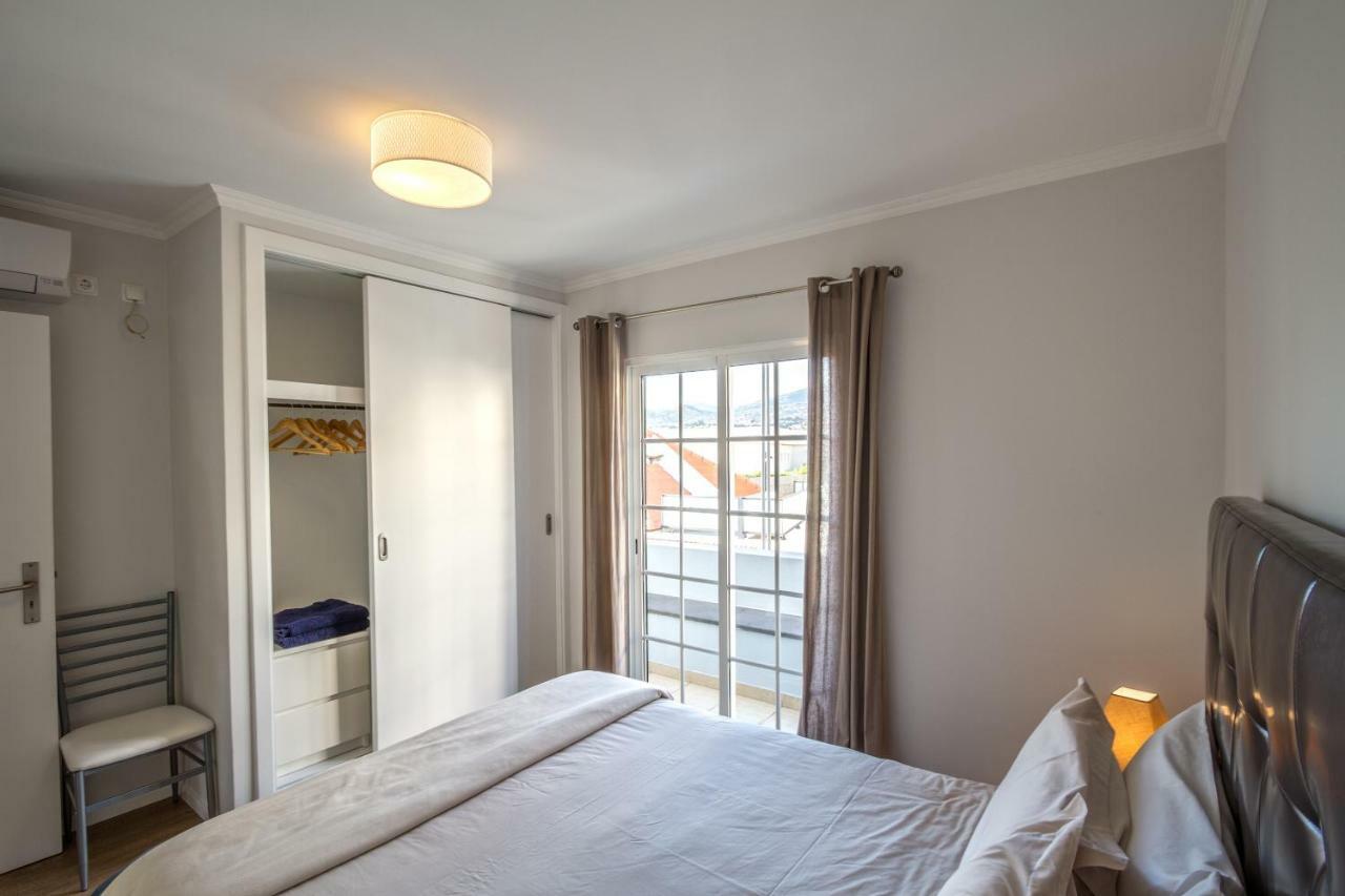 Villa Old Town House Madeira à Funchal  Extérieur photo